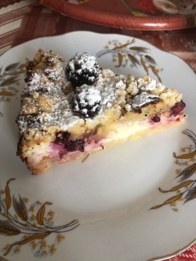 Творожно-песочный пирог с ягодами - Шаг 17