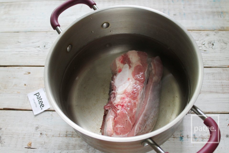 Борщ с говядиной, копчёными ребрами и фасолью - Шаг 2