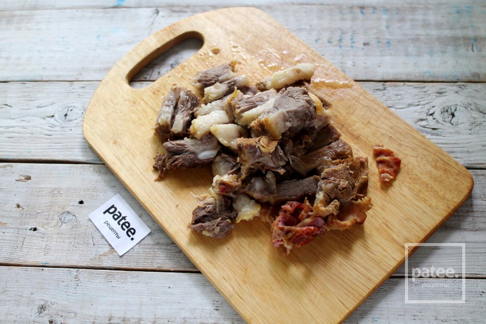 Борщ с говядиной, копчёными ребрами и фасолью - Шаг 7