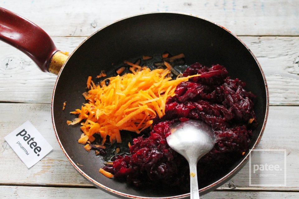 Борщ с говядиной, копчёными ребрами и фасолью - Шаг 11