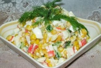 Салат из крабового мяса с кукурузой