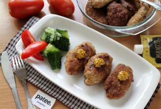 Котлеты из мясного фарша с сухарями