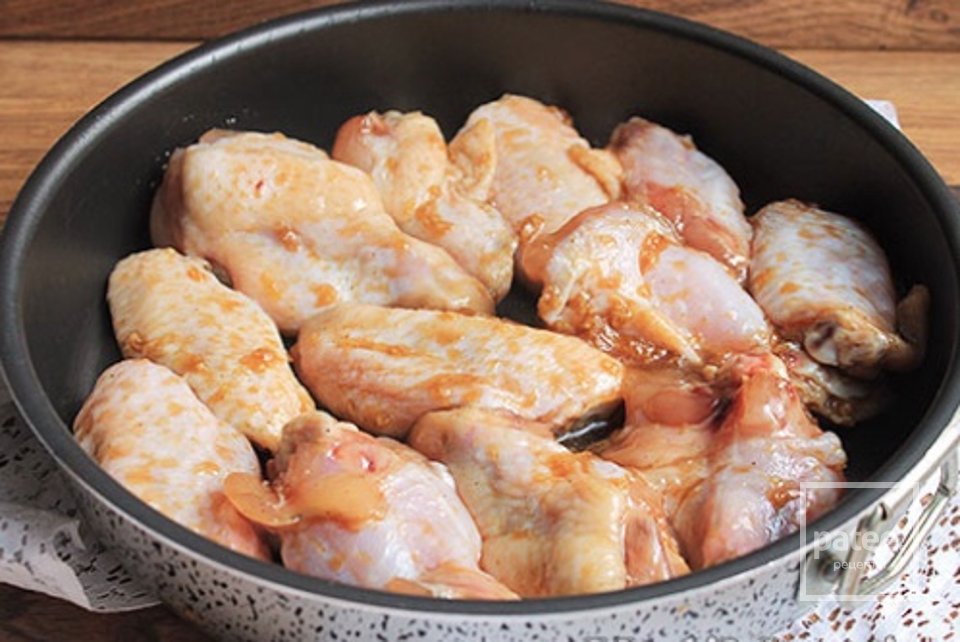 Куриные крылышки в медово-соевом соусе - Шаг 2