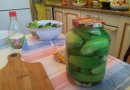 Маринованные огурцы