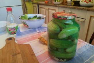 Маринованные огурцы