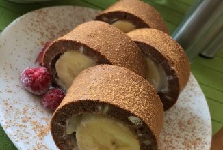 Шоколадный рол  с бананом