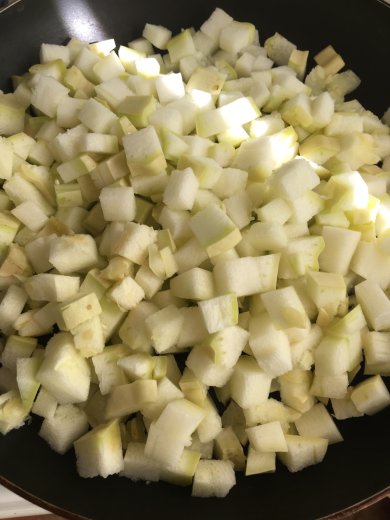 ТОМАТНЫЙ 🍅 СУП 🥣 С КАБАЧКОМ - Шаг 3