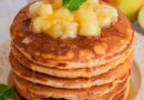 Яблочные панкейки