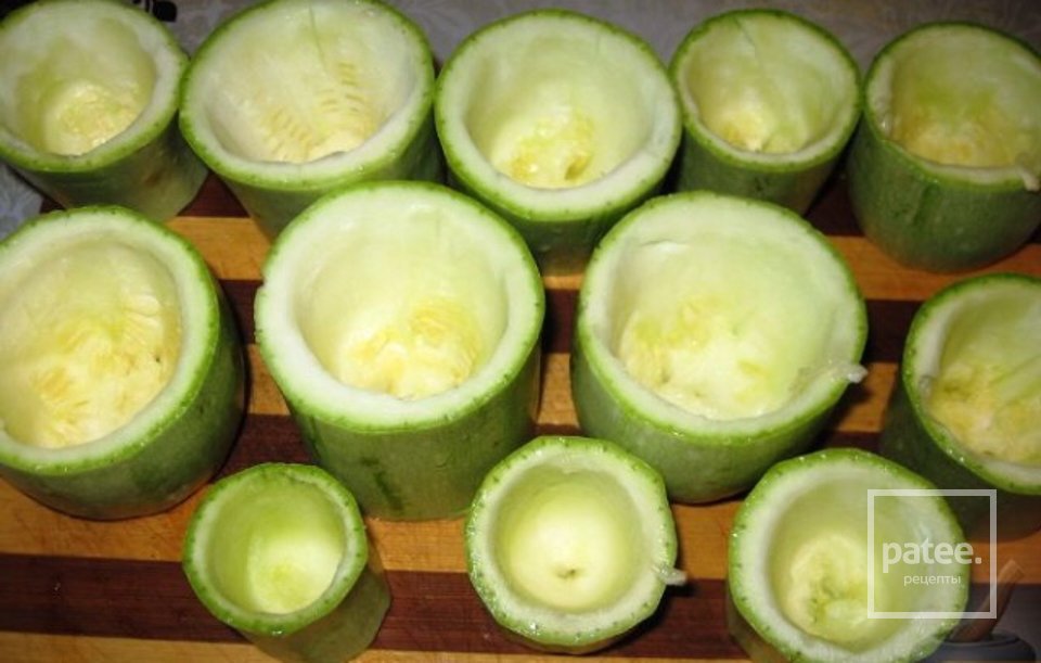 Запечённые фаршированные кабачки - Шаг 1