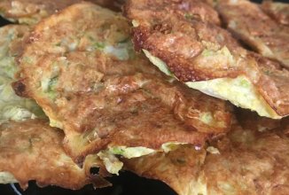 Кабачковые оладьи в духовке