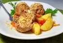 Мясные тефтели в томатном соусе