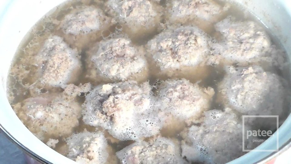 Мясные тефтели в томатном соусе - Шаг 6