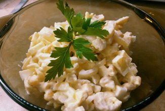 САЛАТ «МОРСКАЯ ПРОГУЛКА»