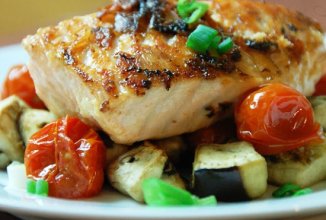 Филе рыбы под овощной шубой