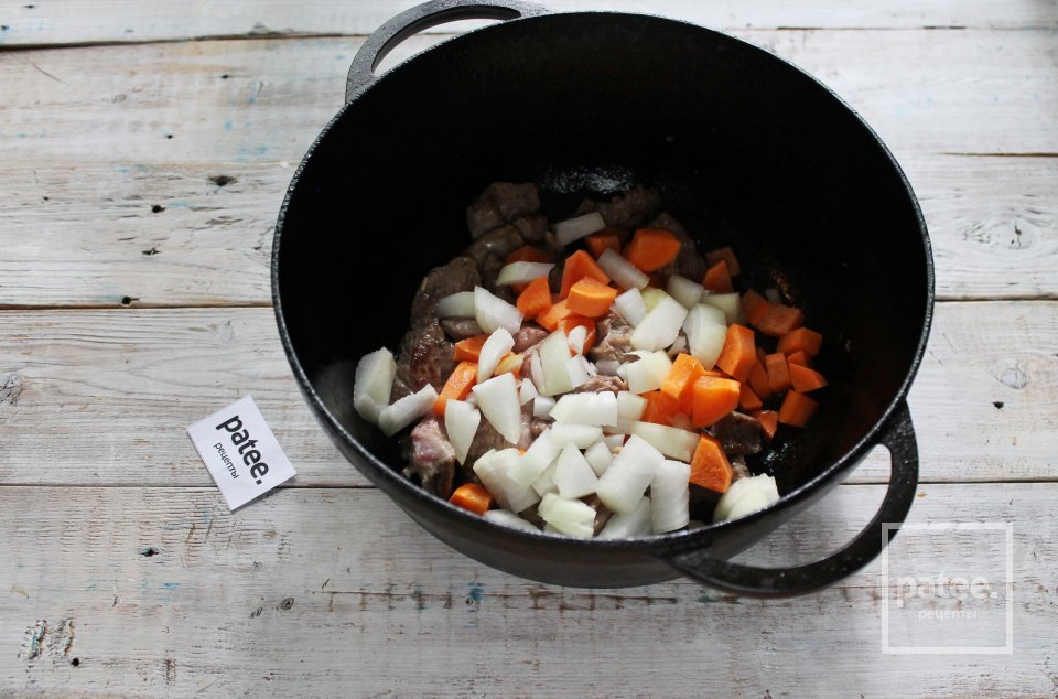 Жаркое по-домашнему из баранины с овощами - Шаг 10
