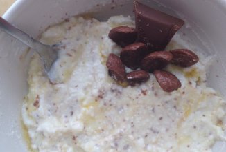 Творог с шоколадом и мёдом