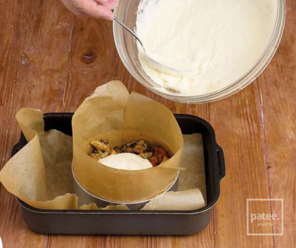 Свинина с томатами и чесноком под сырным суфле - Шаг 7