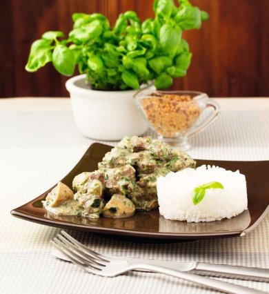 Говяжья печень с шампиньонами и шпинатом - Шаг 9