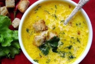 Сливочно-сырный суп с ветчиной и сухариками