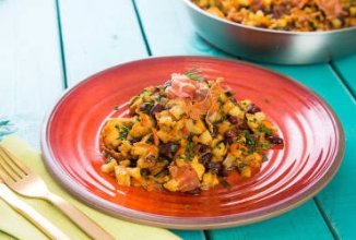 Кассуле с курицей и карпаччо