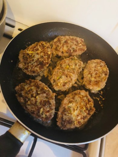 Котлеты мясные с кабачками - Шаг 8