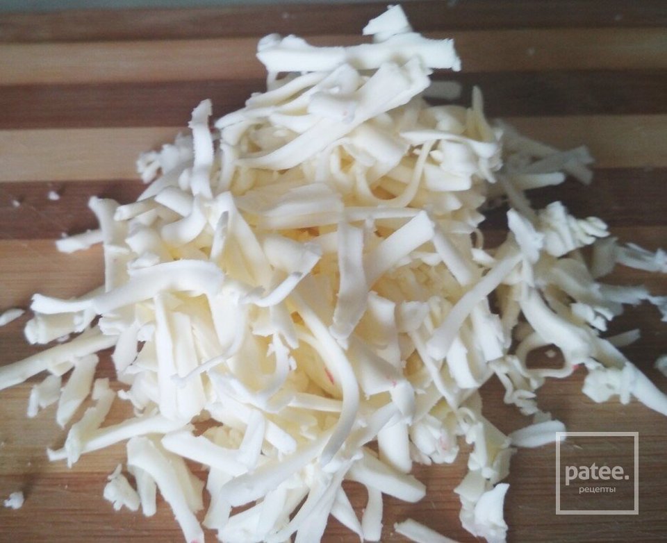 Оладушки из крабовых палочек - Шаг 2