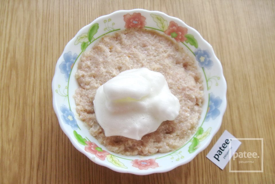 Куриные котлеты со взбитыми белками - Шаг 6