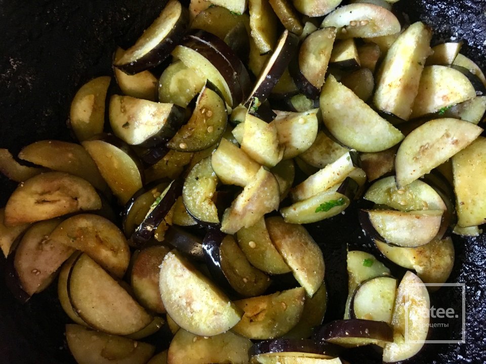 Овощи с мясом в горшочке. - Шаг 4