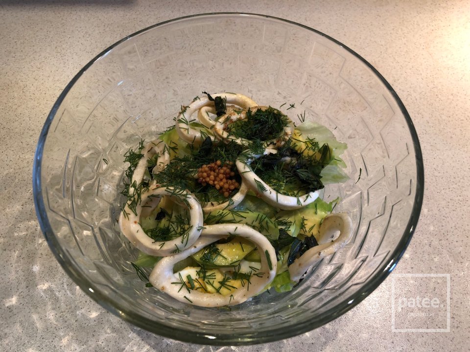 Салат с кальмаром - Шаг 7