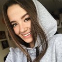 Юлия Сурина