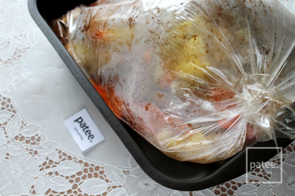 Говядина, запеченная в рукаве с овощами - Шаг 16