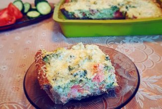 Киш с красной рыбой и Песто