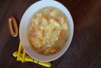 Детский суп с вермишелью и яйцом