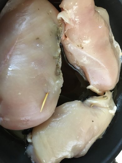 КУРИНОЕ ФИЛЕ ФАРШИРОВАННОЕ ГРИБАМИ - Шаг 1