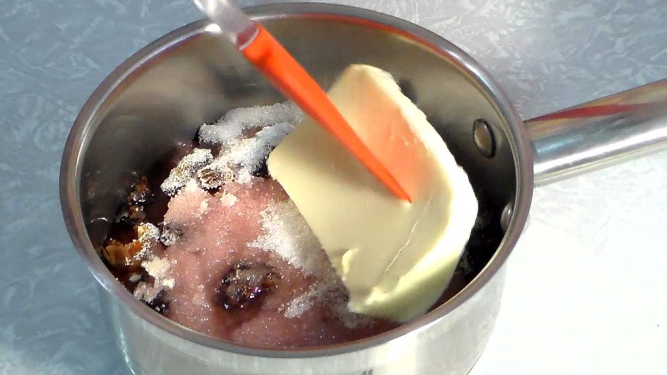 Кекс с финиками и орехами - Шаг 4