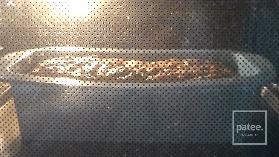 Кекс с финиками и орехами - Шаг 9