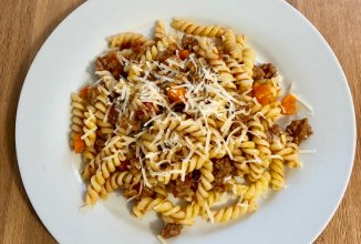 Паста с мясным рагу