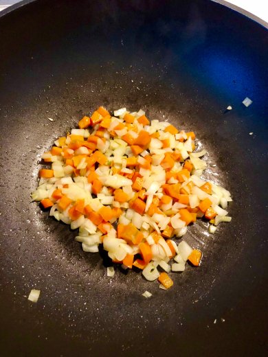 Паста с мясным рагу - Шаг 1