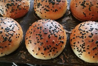 Булочки для бургера без дрожжей (на пшеничной закваске)