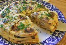Блинный торт с грибами и сыром