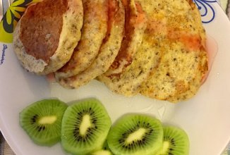 Банановые оладушки с семенами чиа