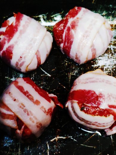 Мясные шарики с моцареллой в беконе - Шаг 2