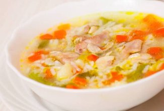 Рисовый суп с курицей