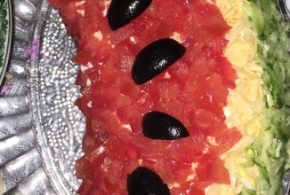 Салат «Арбузная долька»