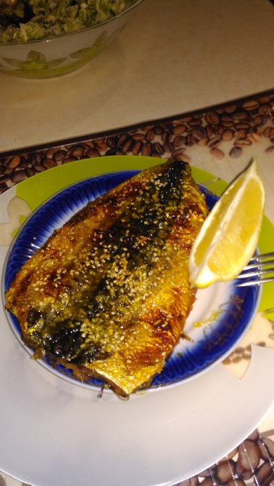 Скумбрия в горчично соевом соусе