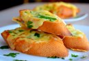 Бутерброды с чесноком и сыром