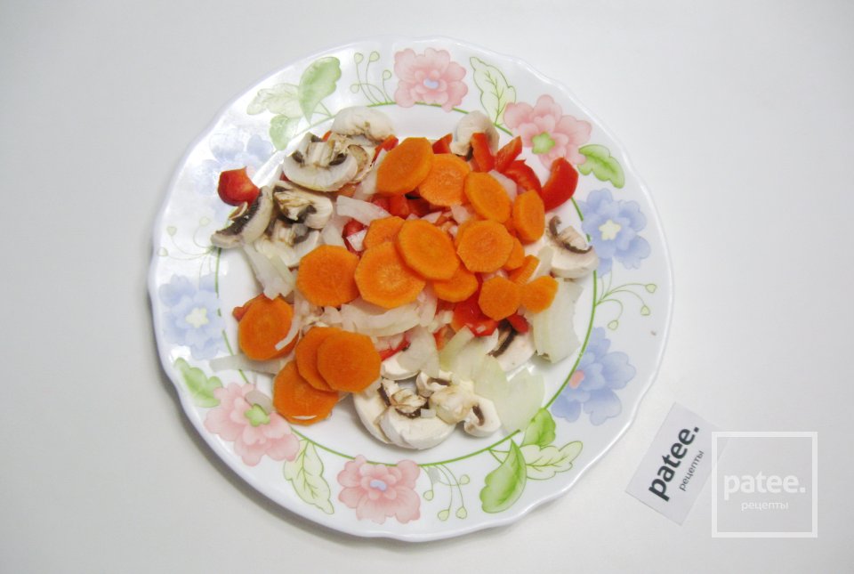 Куриное филе с овощами в пакете для запекания - Шаг 9