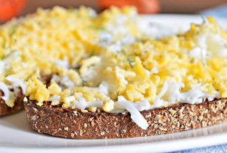 Гренки с яйцом, «как в детстве»