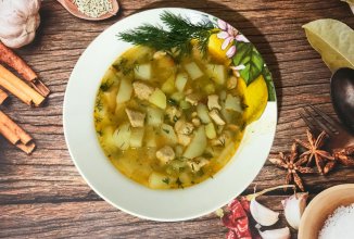 Соус или тушеная картошка с мясом