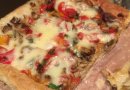 Пицца с болгарским перцем и шампиньонами